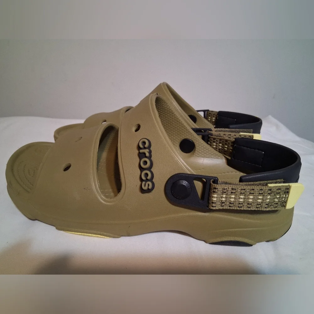 CROCS Clogs Classic All-Terrain Sandals – Olive Green, Women 11 / Men 9